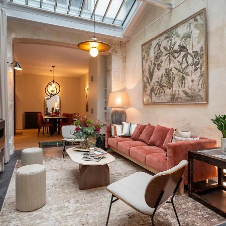 L'atelier Des Arts Apartment